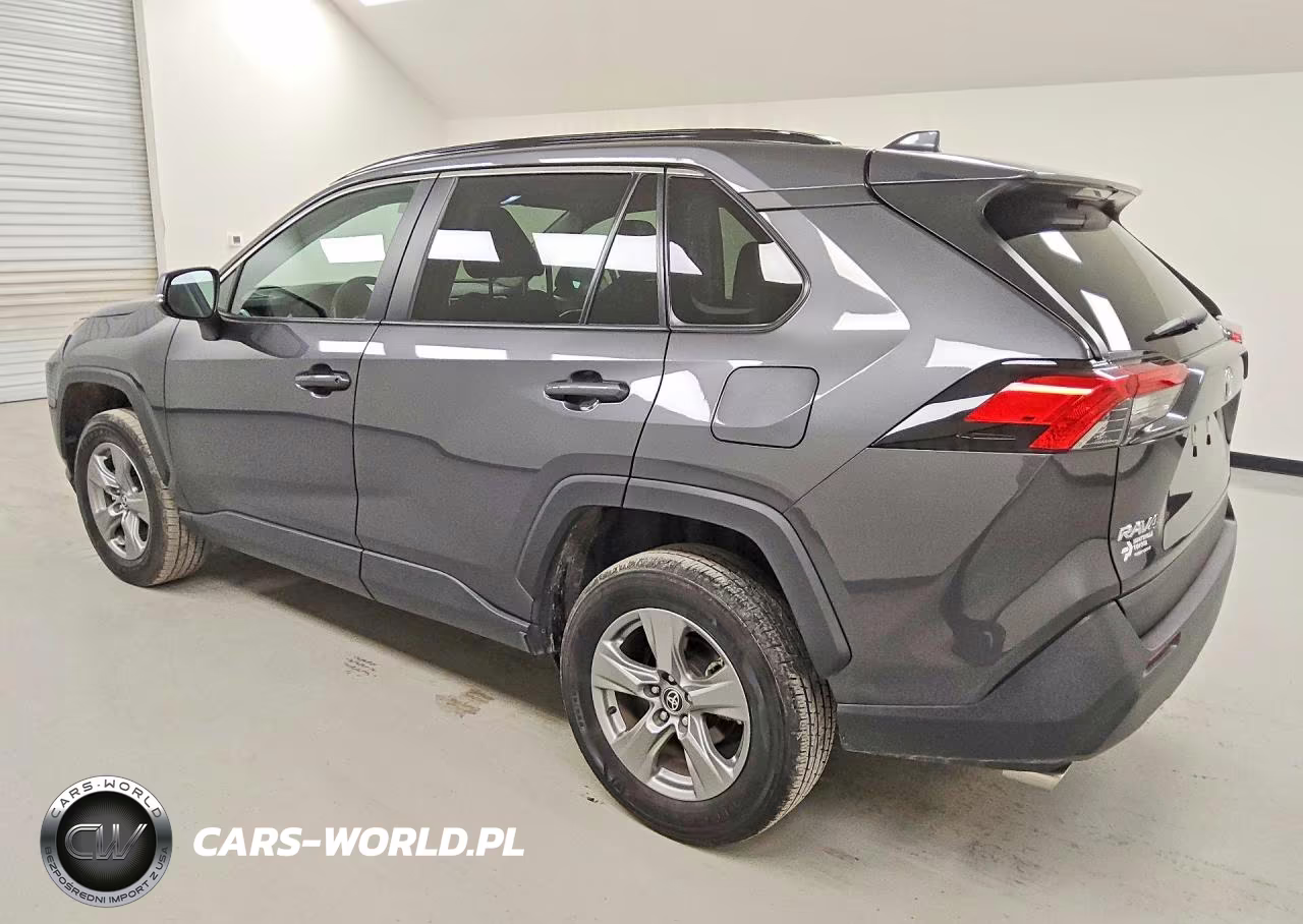 2024 Toyota Rav4 Xle VIN:2T3W1RFV4RW337598 - 2