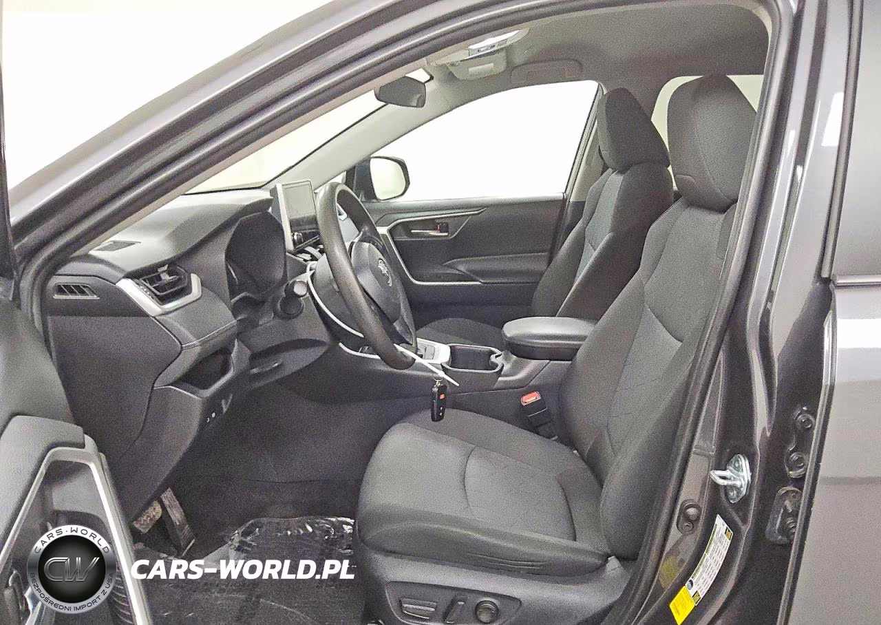 2024 Toyota Rav4 Xle VIN:2T3W1RFV4RW337598 - 7