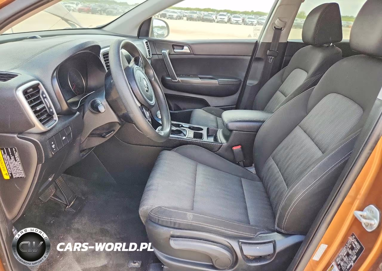 2020 Kia Sportage Lx VIN:KNDPM3AC9L7700592 - 7