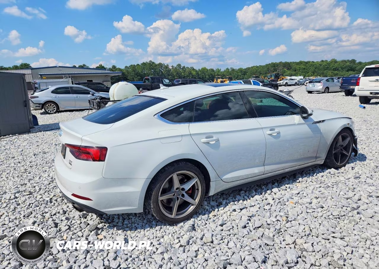 2018 Audi A5 Premium Plus S-Line VIN:WAUENCF58JA043859 - 3