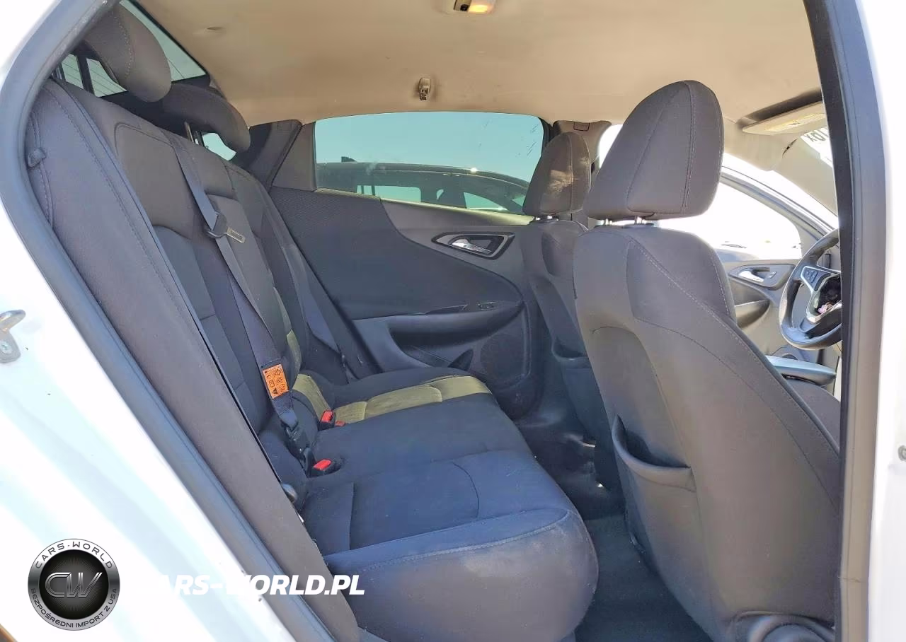 2019 Chevrolet Malibu Lt VIN:1G1ZD5ST2KF159045 - 10