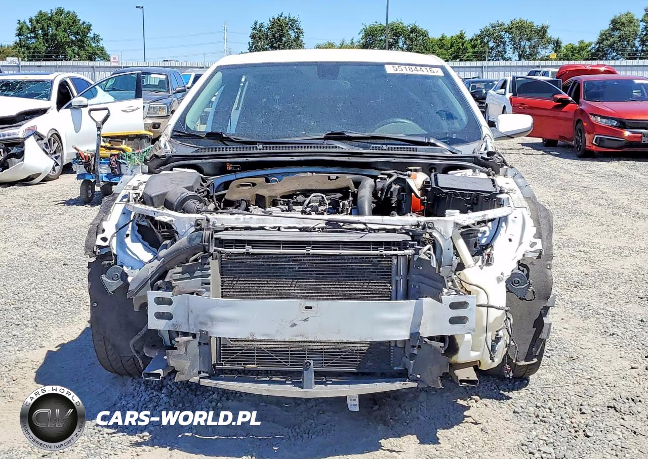 2019 Chevrolet Malibu Lt VIN:1G1ZD5ST2KF159045 - 5