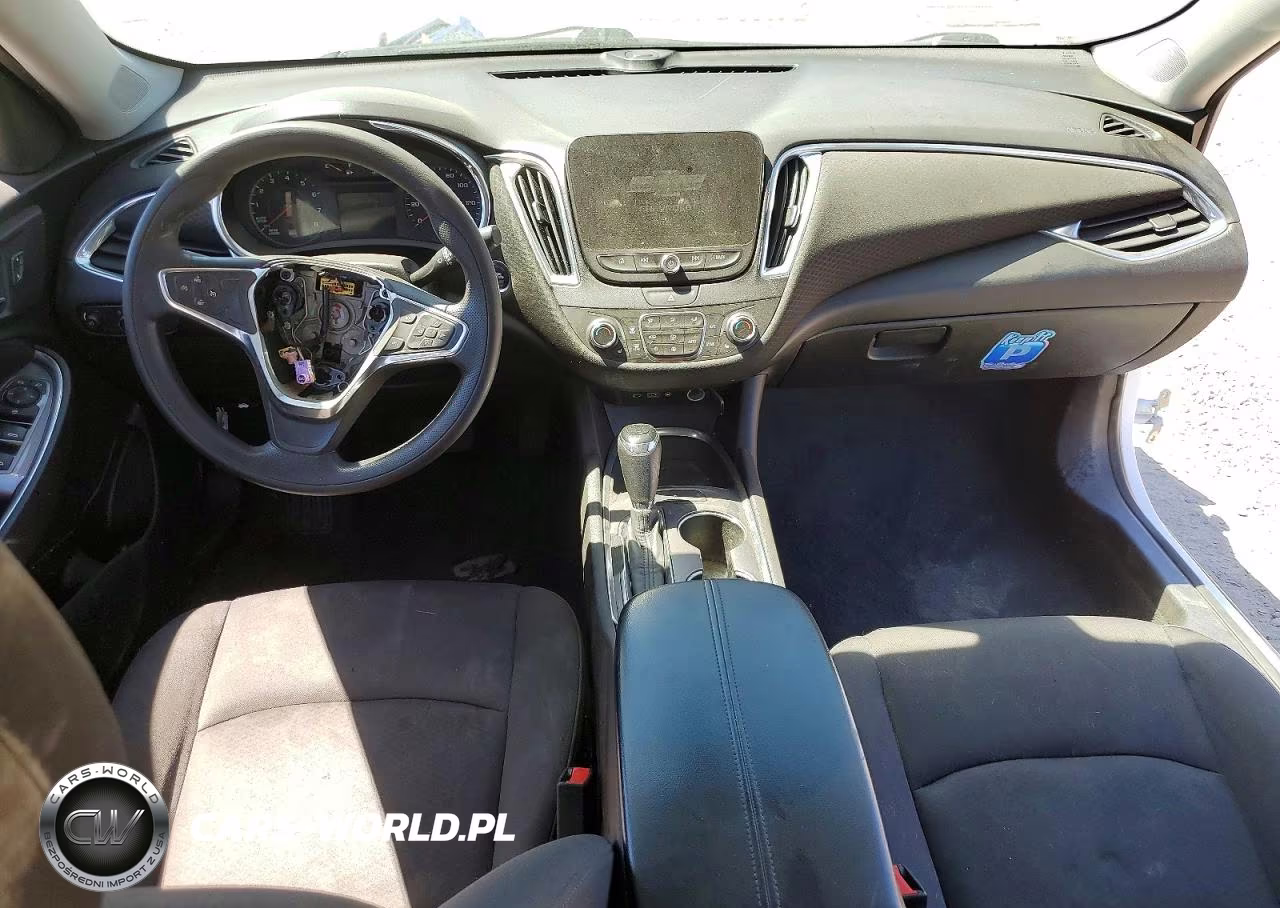 2019 Chevrolet Malibu Lt VIN:1G1ZD5ST2KF159045 - 8