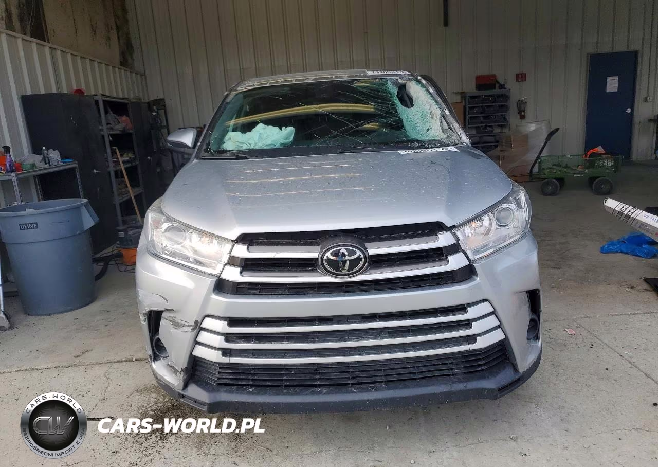 2019 Toyota Highlander Le VIN:5TDBZRFH0KS718860 - 5