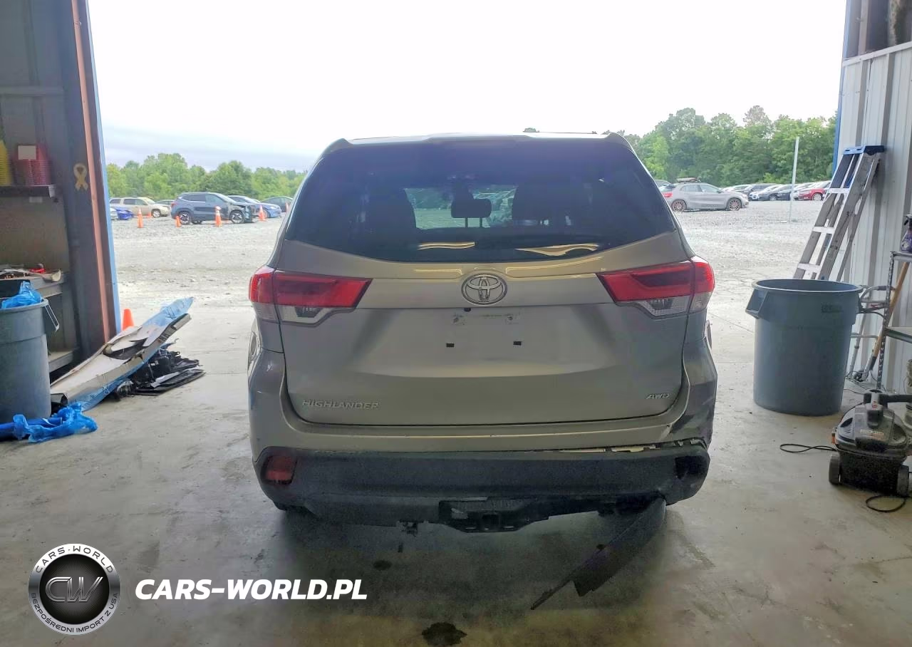 2019 Toyota Highlander Le VIN:5TDBZRFH0KS718860 - 6
