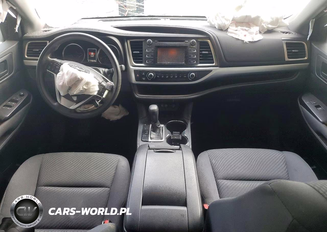 2019 Toyota Highlander Le VIN:5TDBZRFH0KS718860 - 8