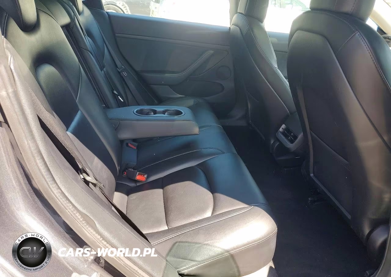 2022 Tesla Model 3 VIN:5YJ3E1EA3NF304695 - 10