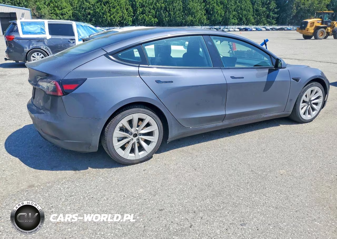 2022 Tesla Model 3 VIN:5YJ3E1EA3NF304695 - 3
