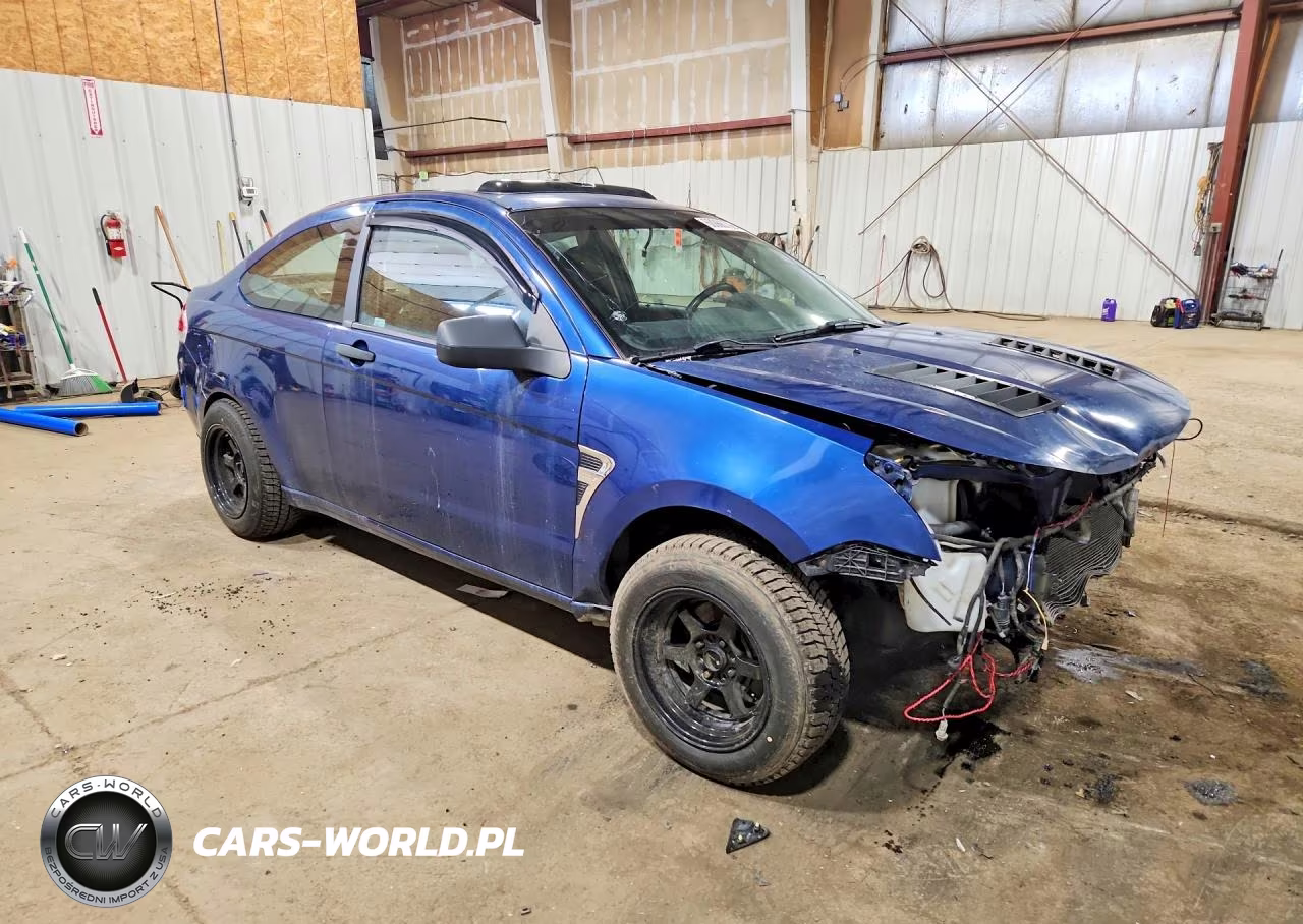 2008 Ford Focus Se VIN:1FAHP33NX8W237715 - 4