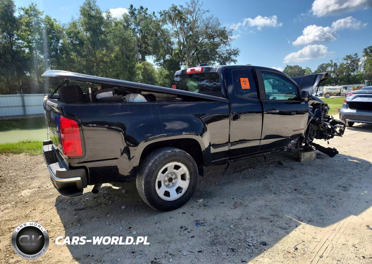 2021 Chevrolet Colorado VIN:1GCHSBEN9M1110963 - 3