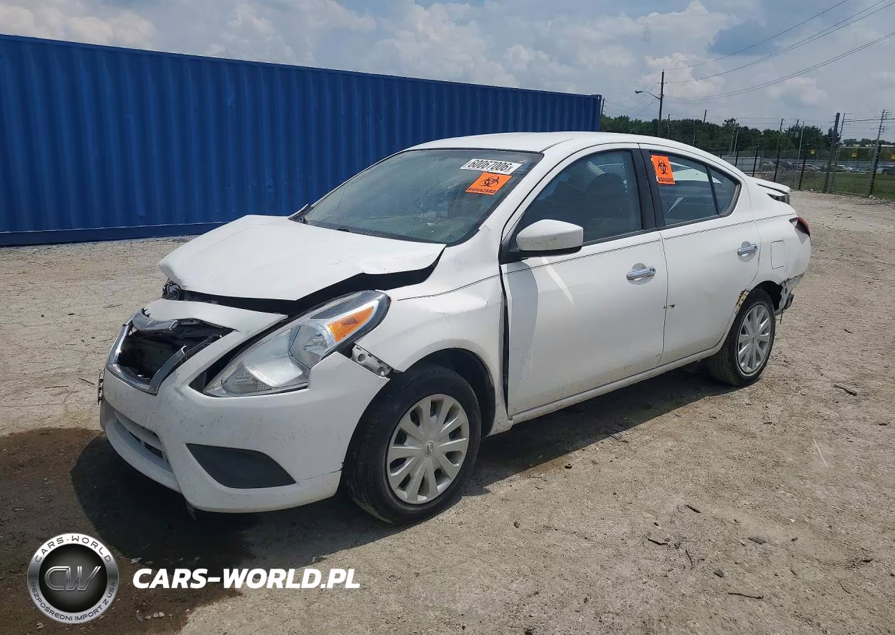 2018 Nissan Versa Sv – zdjęcie 1 z 12