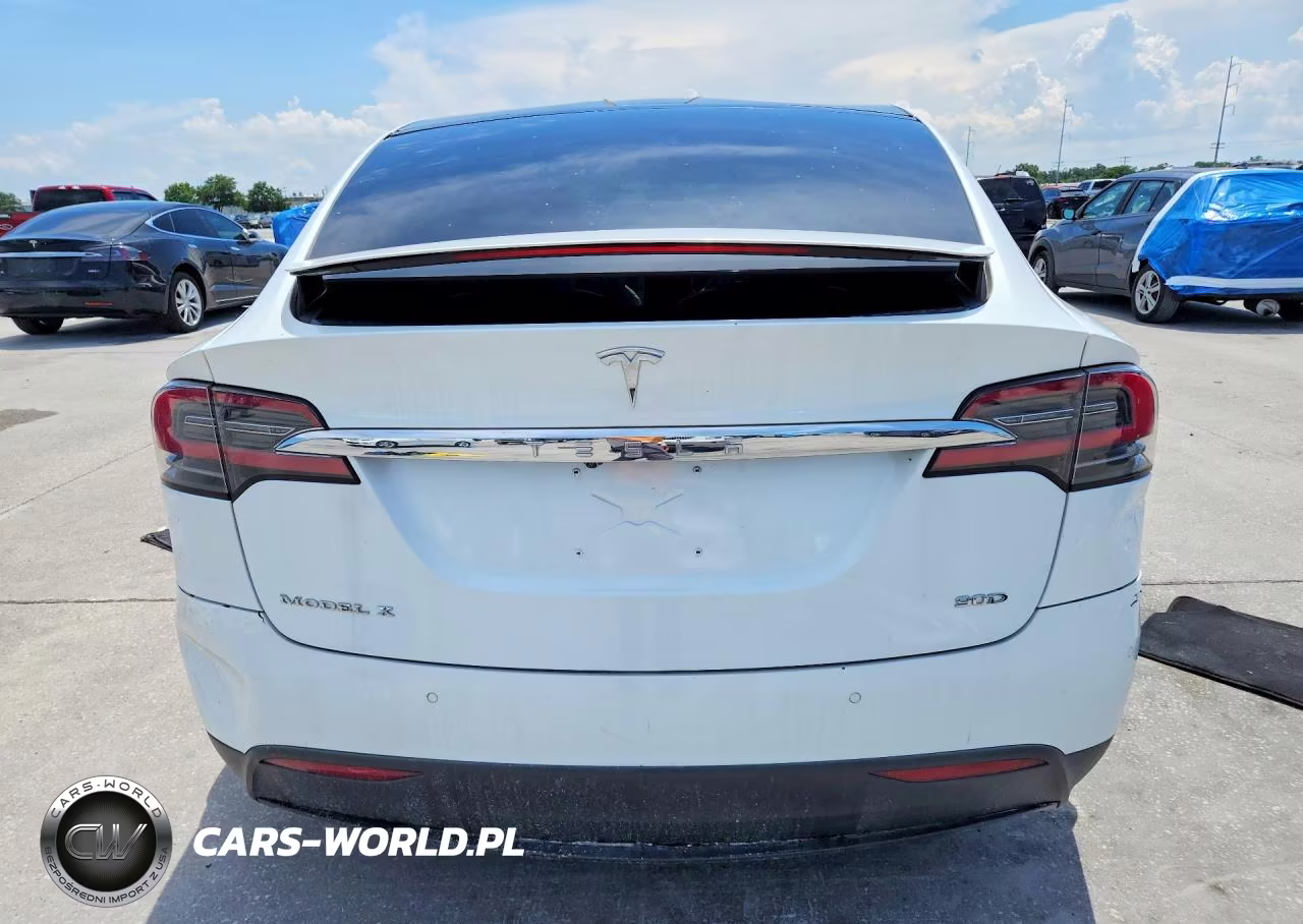 2016 Tesla Model X VIN:5YJXCBE24GF012790 - 6