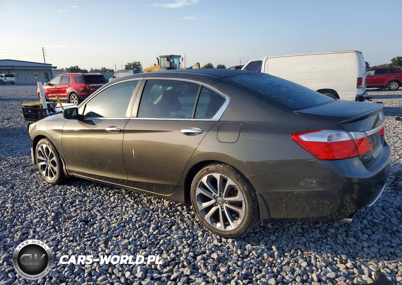 2015 Honda Accord Sport VIN:1HGCR2F5XFA070644 - 2