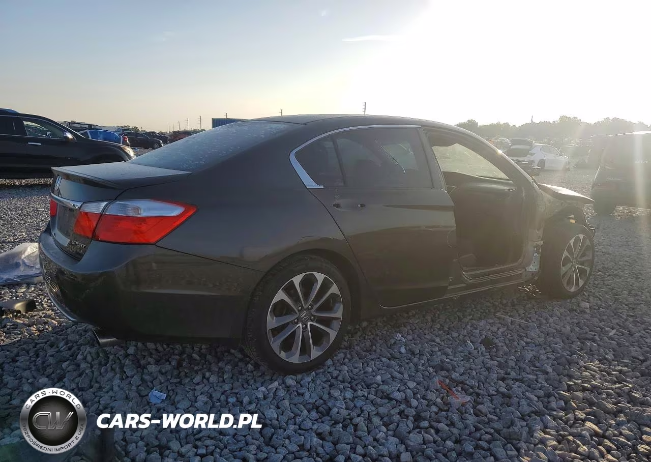 2015 Honda Accord Sport VIN:1HGCR2F5XFA070644 - 3
