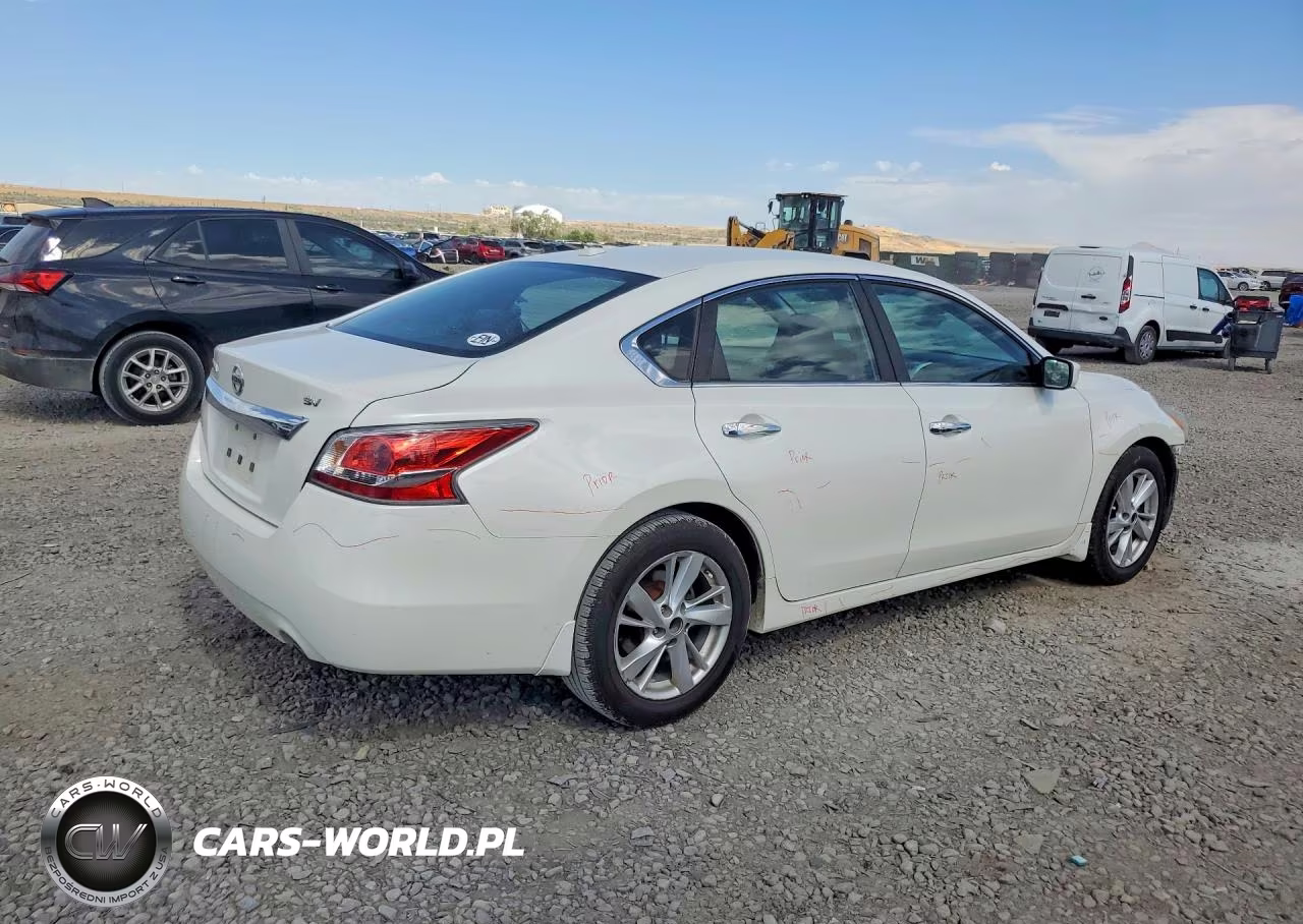 2015 Nissan Altima 2.5 Sv VIN:1N4AL3AP2FC443076 - 3