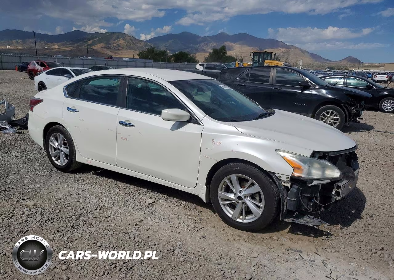 2015 Nissan Altima 2.5 Sv VIN:1N4AL3AP2FC443076 - 4