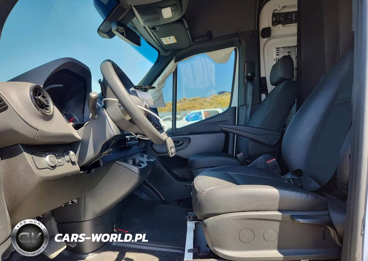 2025 Mercedes-Benz Sprinter 2500 Delivery Van VIN:W1Y4NDHY8ST204174 - 7