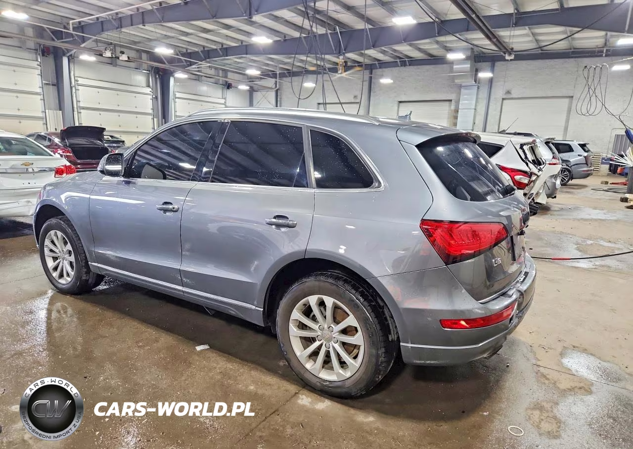 2016 Audi Q5 Premium VIN:WA1C2AFP1GA005563 - 2