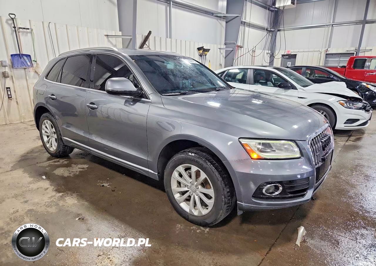 2016 Audi Q5 Premium VIN:WA1C2AFP1GA005563 - 4