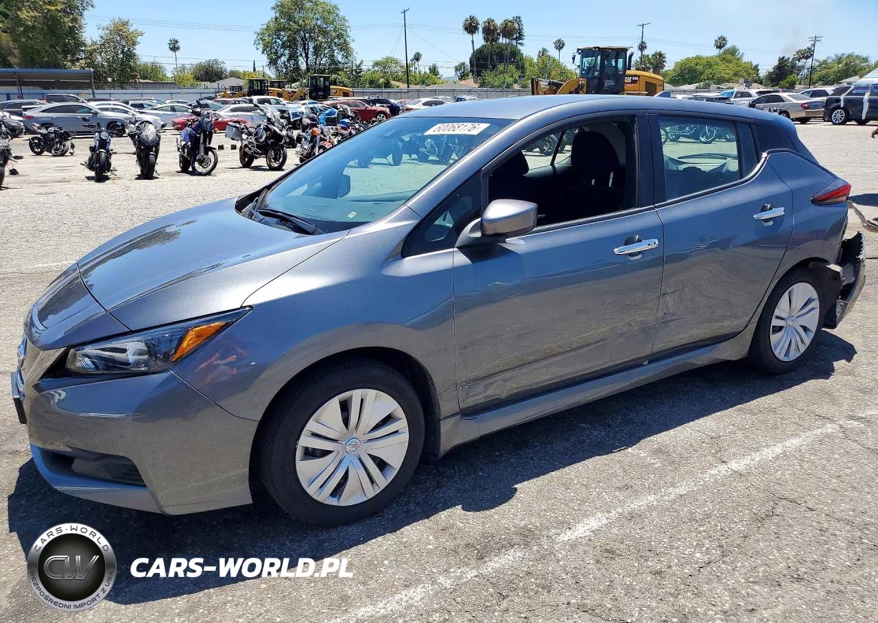 2022 Nissan Leaf S