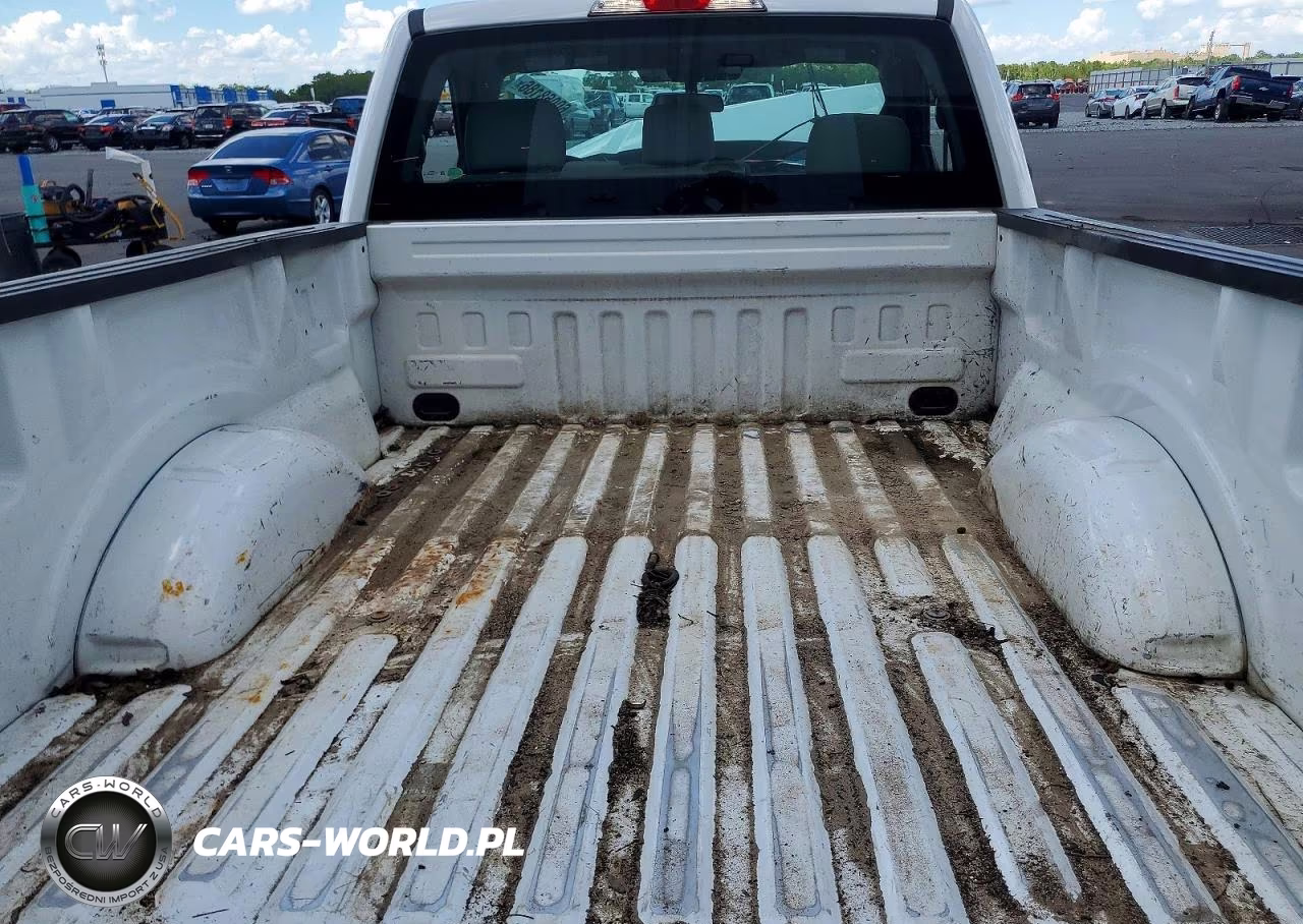 2020 Ford F150 VIN:1FTMF1CB6LFC64022 - 10