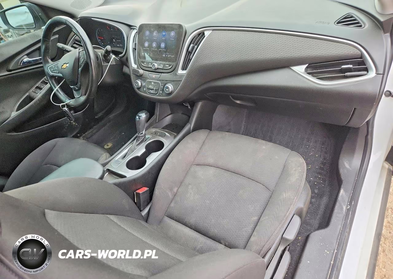 2019 Chevrolet Malibu Rs VIN:1G1ZG5STXKF167661 - 8