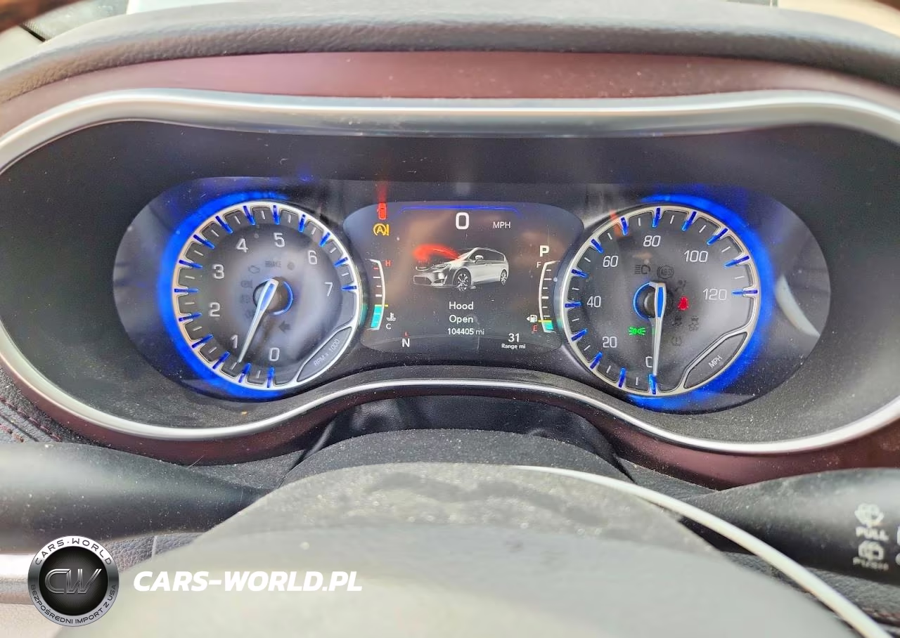 2018 Chrysler Pacifica Limited VIN:2C4RC1GGXJR112609 - 9