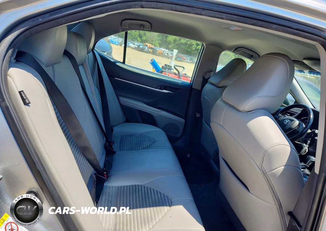 2019 Toyota Camry Se VIN:4T1B11HK3KU714472 - 10