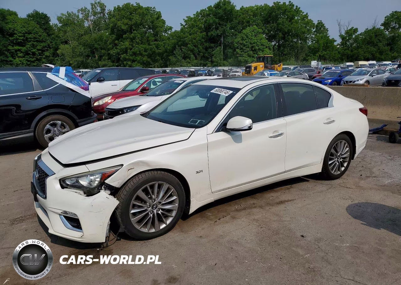 2018 Infiniti Q50 3.0T Luxe