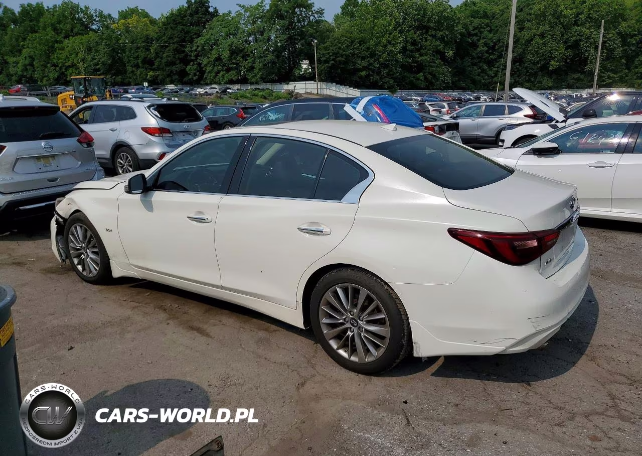 2018 Infiniti Q50 3.0T Luxe VIN:JN1EV7AR0JM611074 - 2