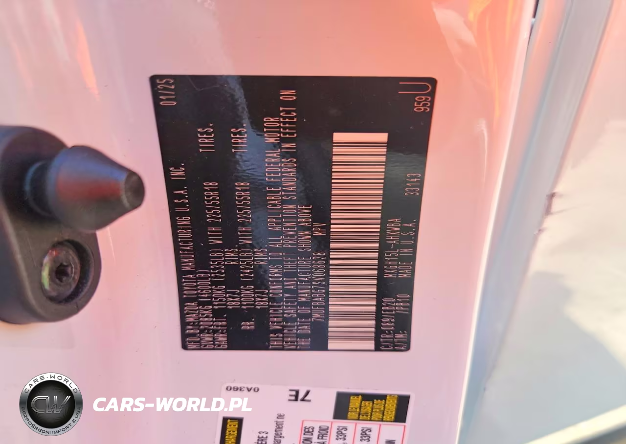 2025 Toyota Corolla Cross Hybrid Xse VIN:7MUFBABG7SV068628 - 12