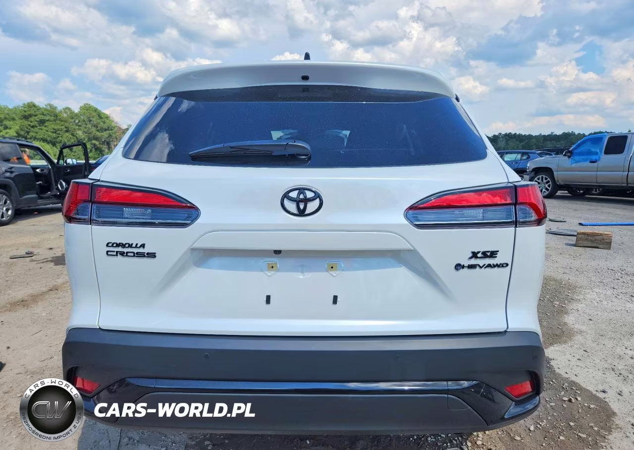 2025 Toyota Corolla Cross Hybrid Xse VIN:7MUFBABG7SV068628 - 5