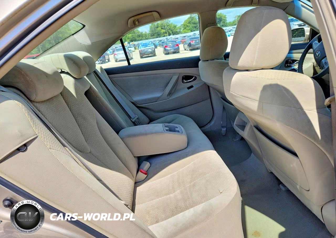 2009 Toyota Camry Le VIN:4T1BE46K29U851776 - 10
