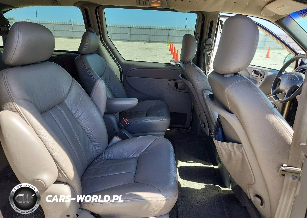 2001 Chrysler Town & Country Lxi VIN:2C8GP54L11R238019 - 11