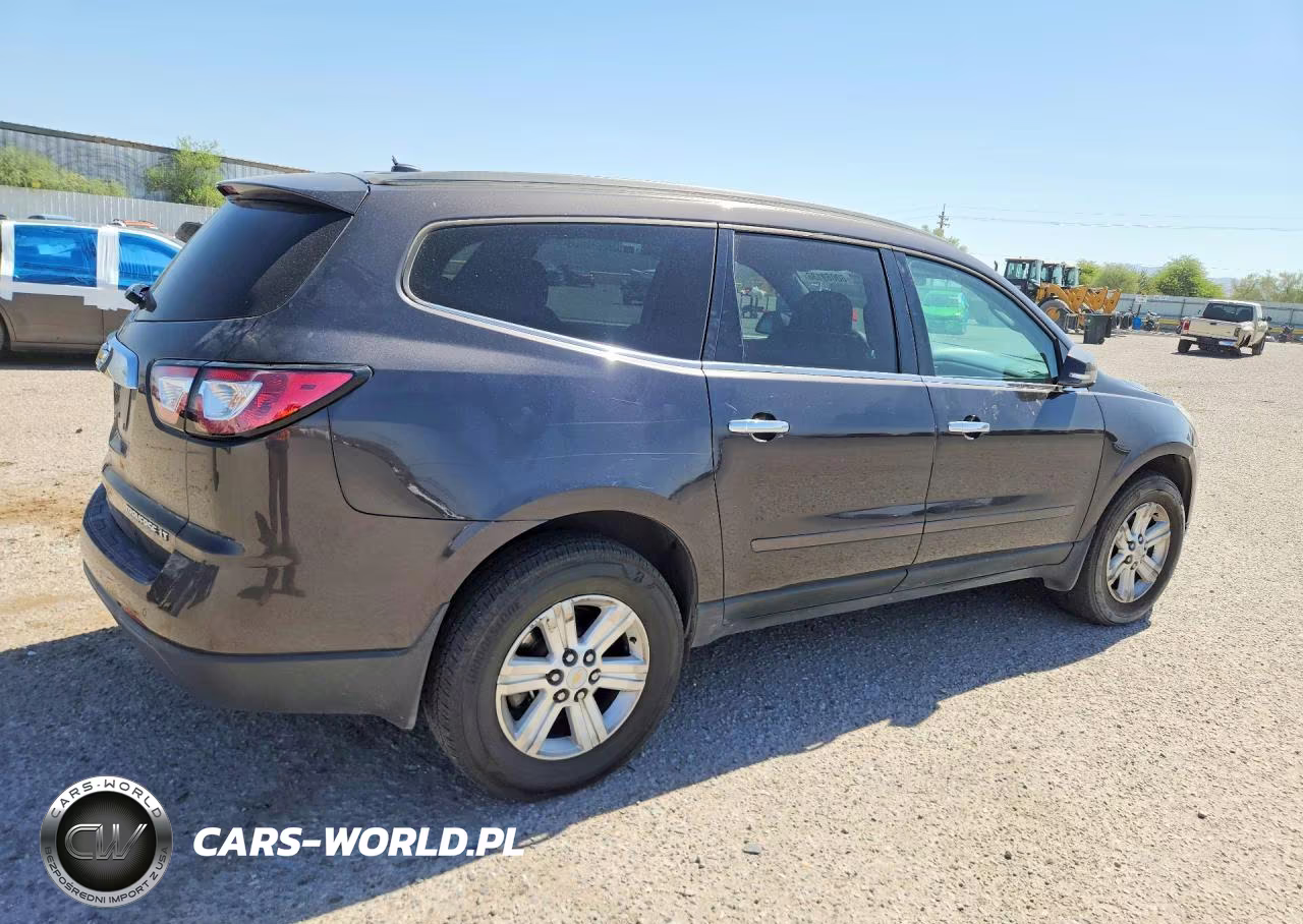 2014 Chevrolet Traverse Lt VIN:1GNKRHKDXEJ377375 - 3