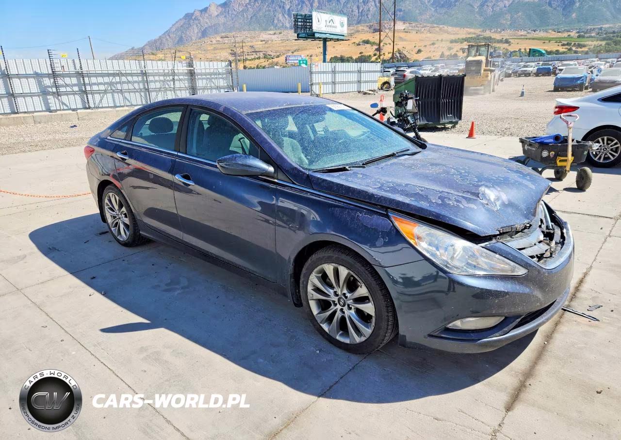 2013 Hyundai Sonata Gls VIN:5NPEC4AB5DH561159 - 4