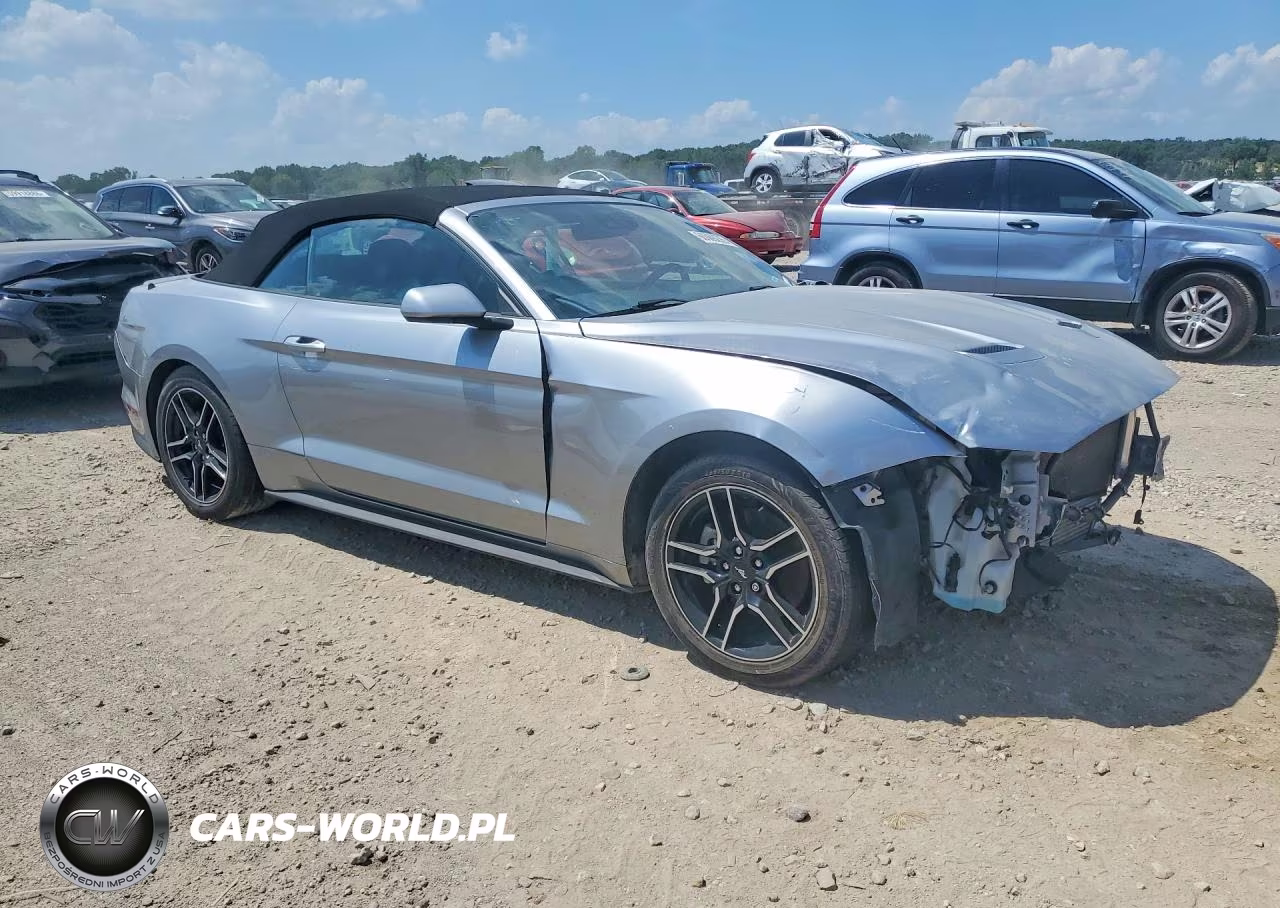 2021 Ford Mustang VIN:1FATP8UH9M5111815 - 4