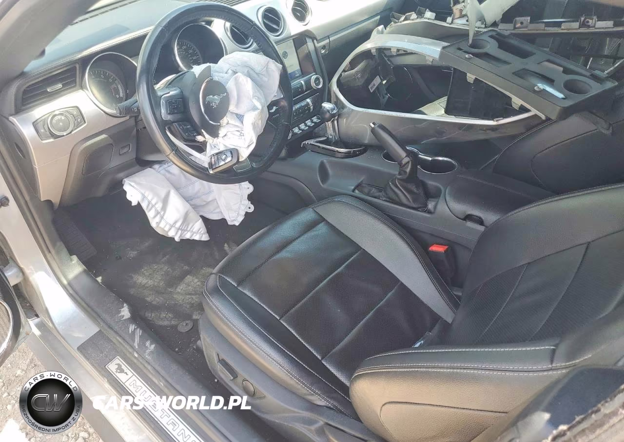 2021 Ford Mustang VIN:1FATP8UH9M5111815 - 8