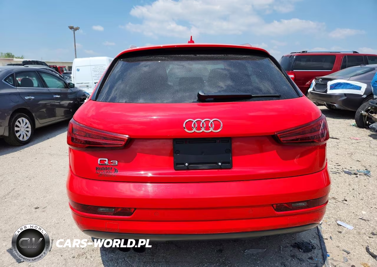 2018 Audi Q3 Premium VIN:WA1BCCFS9JR014142 - 6