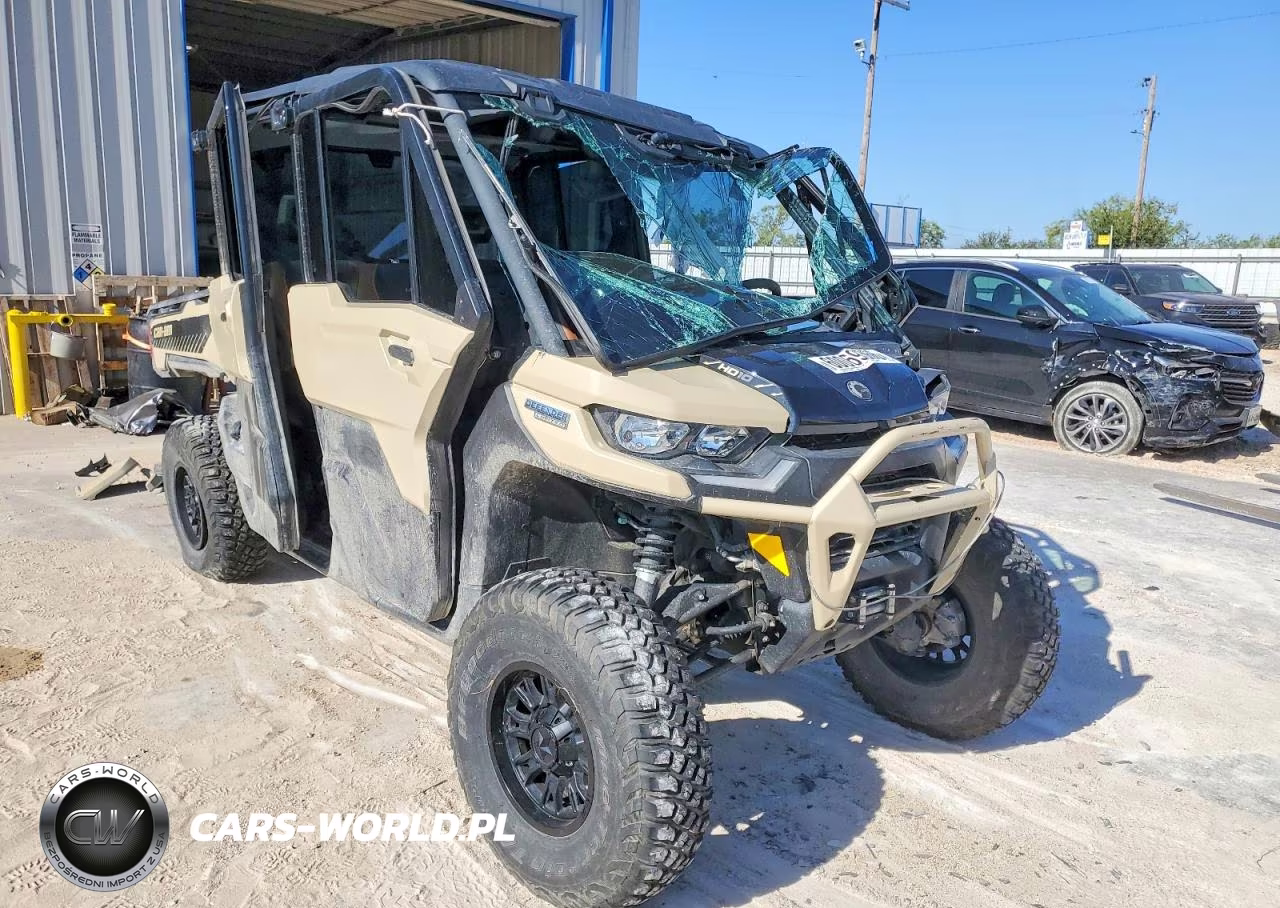 2023 Can-Am Defender Utility Vehicle