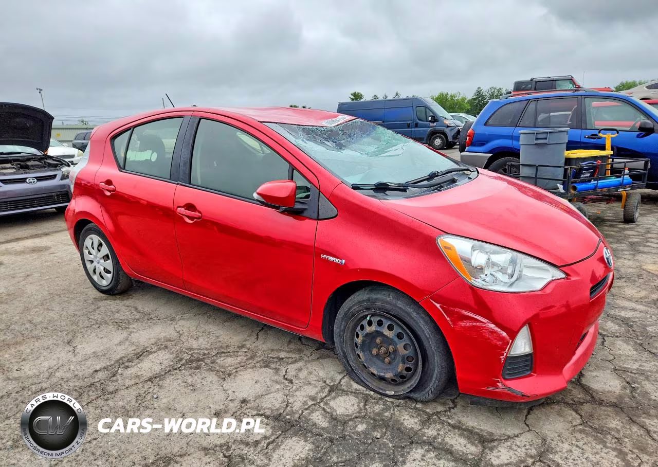 2012 Toyota Prius C Three VIN:JTDKDTB36C1521499 - 4