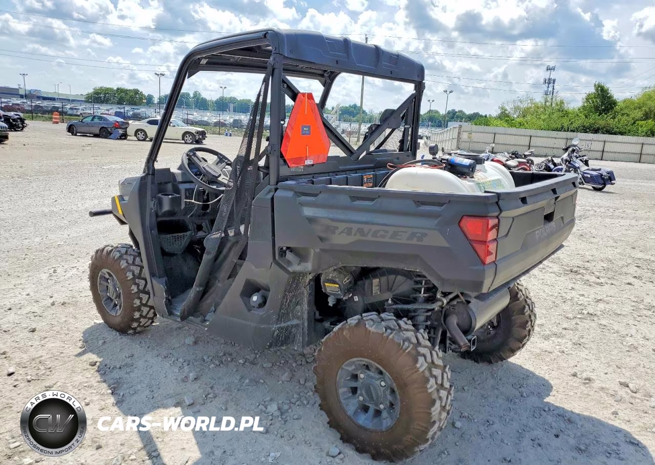2025 Polaris Ranger Utility Vehicle VIN:3NSTAE994SH099972 - 3