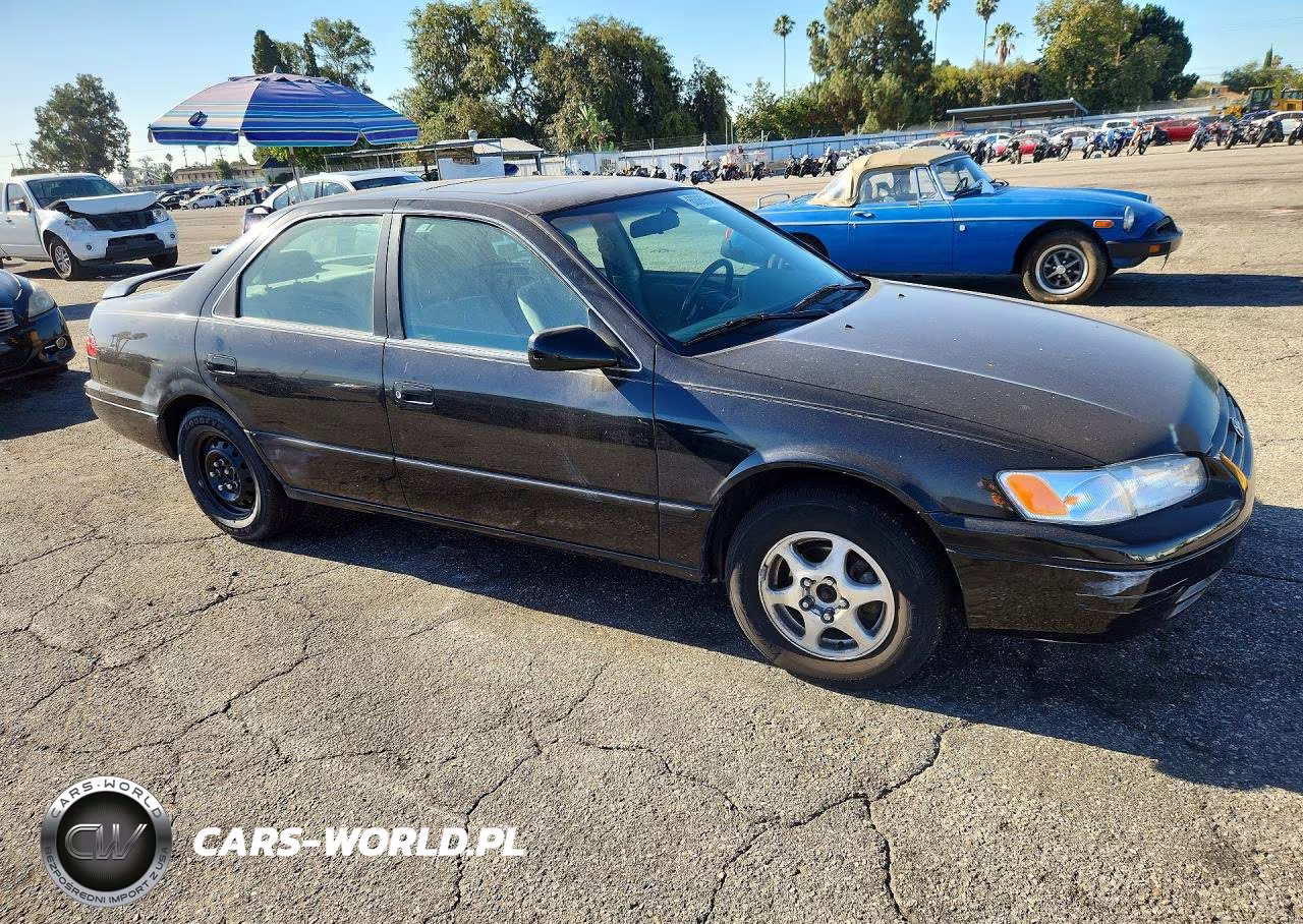 1998 Toyota Camry Xle VIN:JT2BG28K2W0152093 - 4