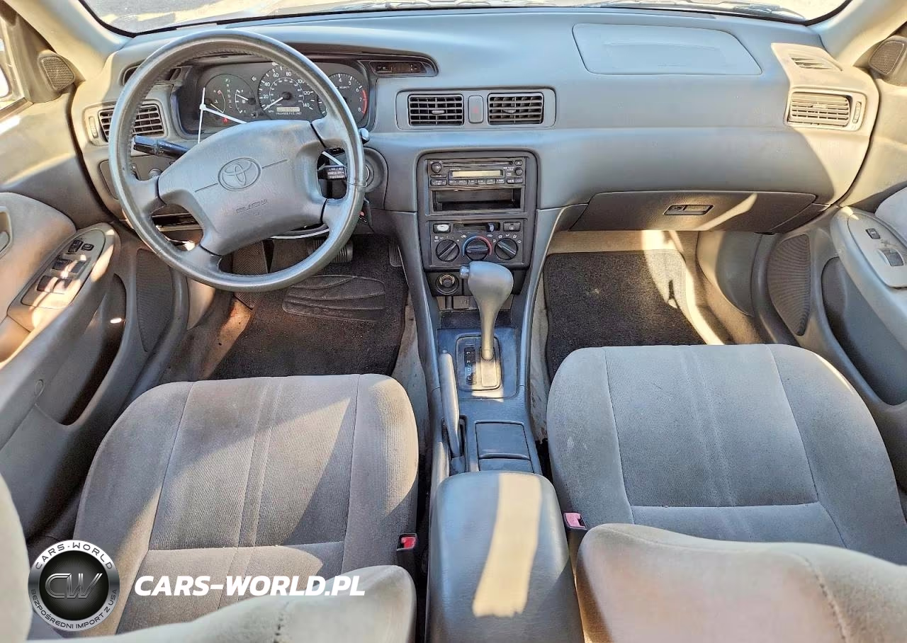 1998 Toyota Camry Xle VIN:JT2BG28K2W0152093 - 8