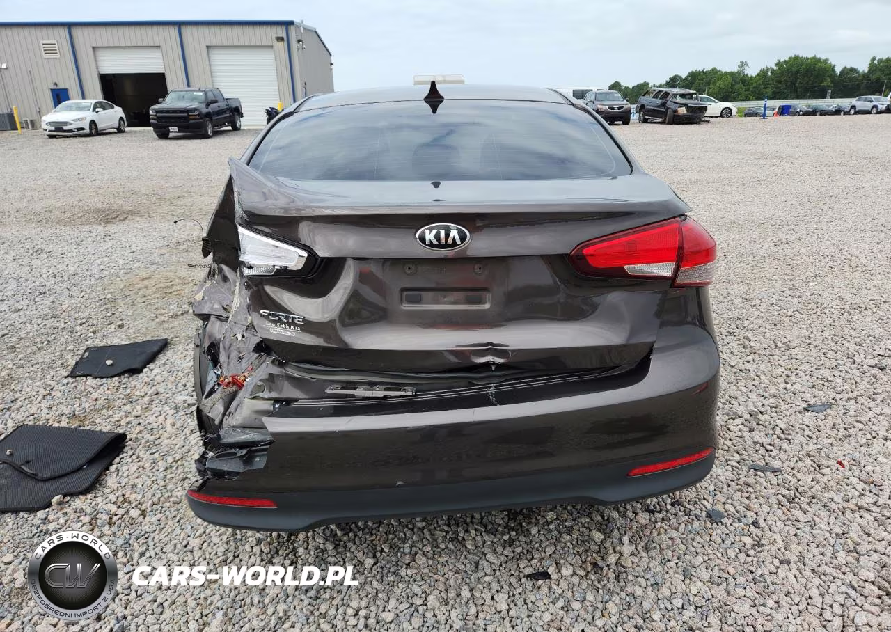 2017 Kia Forte Lx VIN:3KPFK4A78HE107307 - 6