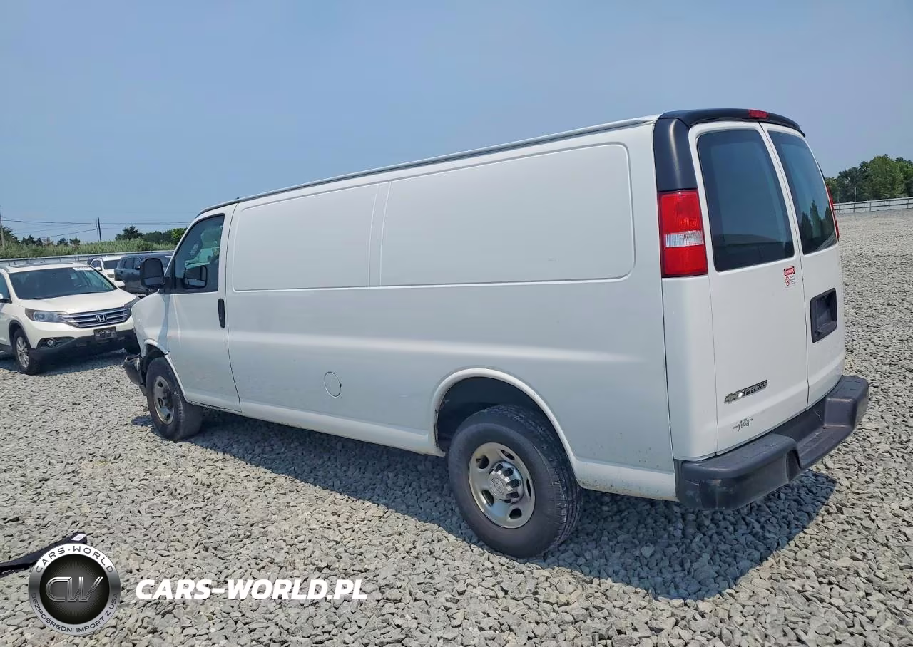 2019 Chevrolet Express G2500 VIN:1GCWGBFP6K1166204 - 2