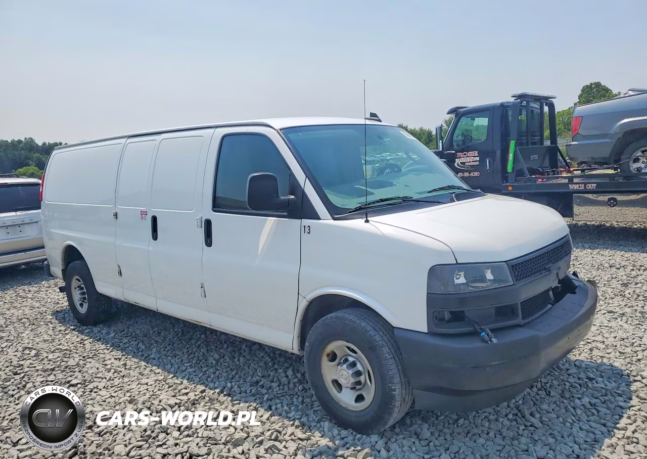 2019 Chevrolet Express G2500 VIN:1GCWGBFP6K1166204 - 4