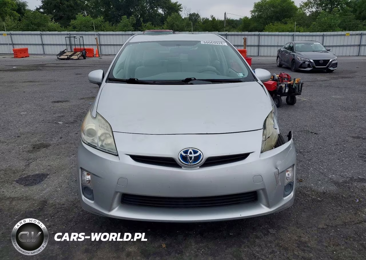 2011 Toyota Prius VIN:JTDKN3DU8B1473666 - 5