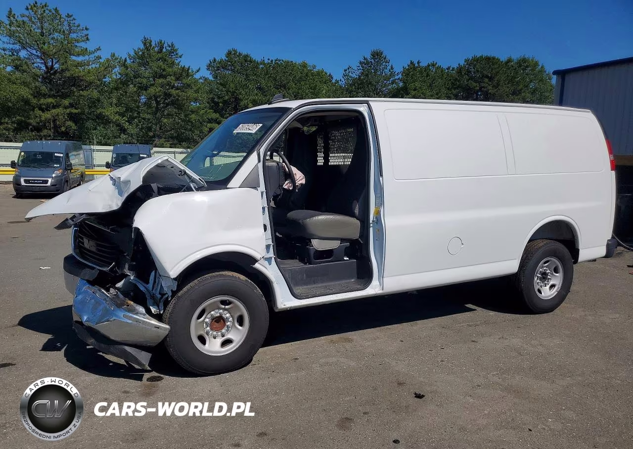 2025 GMC Savana G2500 – zdjęcie 1 z 13