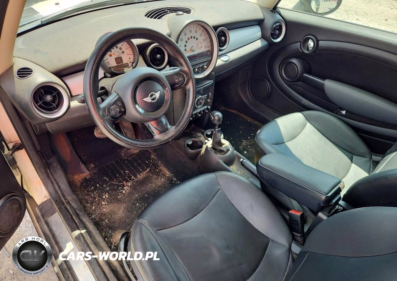 2011 Mini Cooper Clubman 2D VIN:WMWZF3C51BT188489 - 8
